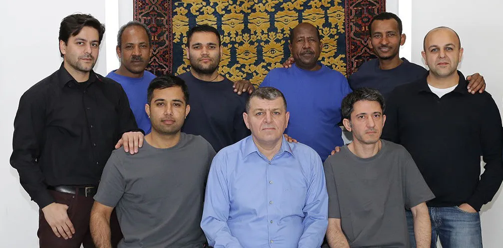 Das Team der A&F Orient-Teppichservice GmbH in der Manufaktur